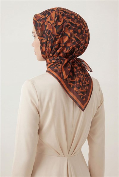 Pamuk Karışımlı Eşarp Turuncu Retro Geometrik Desenli Soft Dokulu Kaymaz 90x90