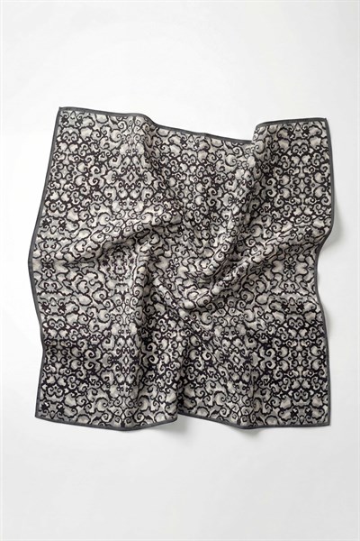 Pamuk Karışımlı Soft Eşarp Sis Motif Desen Siyah 90X90