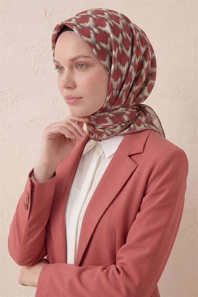 Pamuk Karışımlı Soft Eşarp Zikzak Akış Desen Kiremit Kırmızısı 90x90