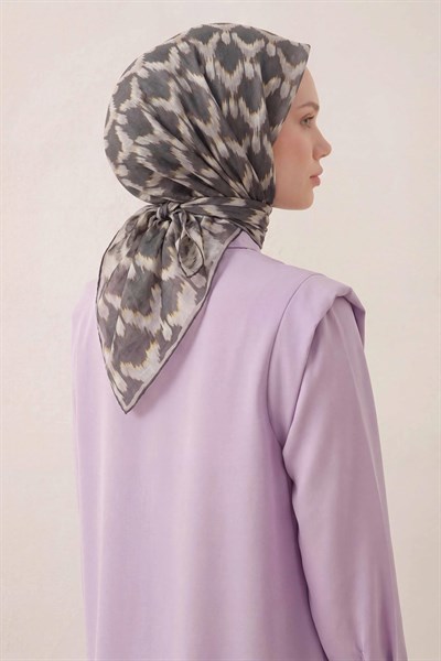 Pamuk Karışımlı Soft Eşarp Zikzak Akış Desen Gri 90x90