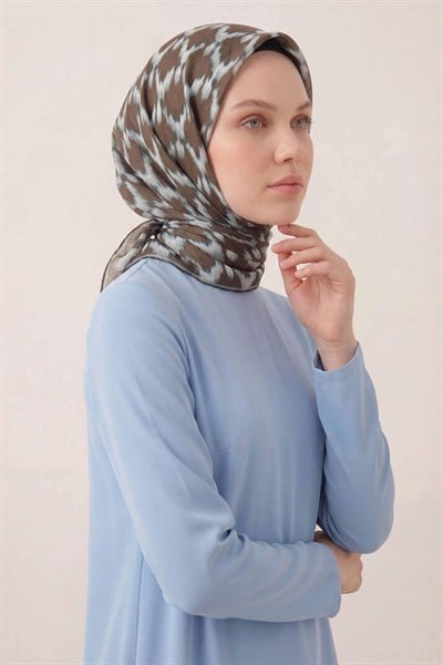 Pamuk Karışımlı Soft Eşarp Zikzak Akış Desen Haki 90x90