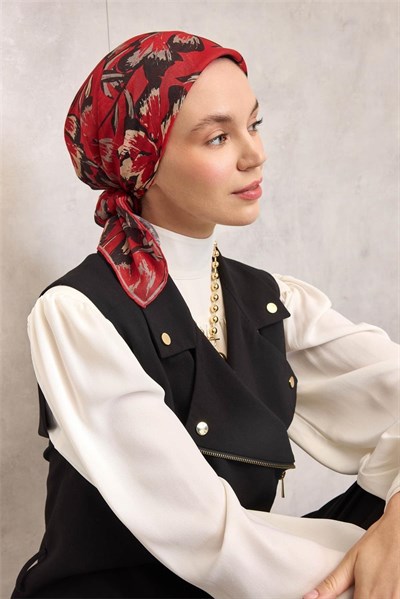 Pamuk Polyester Eşarp Bayrak Kırmızısı Büyük Papatya Desenli Soft Dokulu Kaymaz 90x90