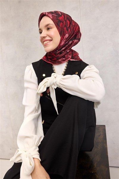Pamuk Polyester Eşarp Bordo Büyük Papatya Desenli Soft Dokulu Kaymaz 90x90