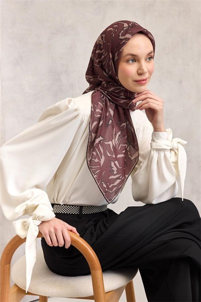 Pamuk Polyester Soft Eşarp Açık Kahverengi Soyut Desenli Tok Duruşlu 90x90