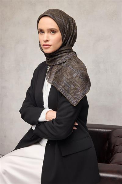 Pamuk Polyester Soft Eşarp Geometrik Desen Yağ Yeşili 90*90