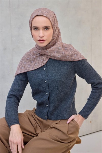 Pamuk Polyester Soft Eşarp Geometrik Desen Koyu Bej 90x90