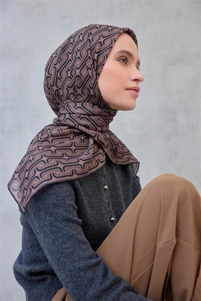 Pamuk Polyester Soft Eşarp Geometrik Desen Latte 90x90