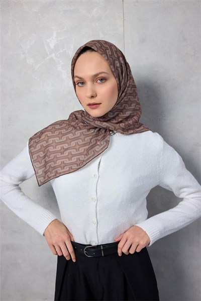 Pamuk Polyester Soft Eşarp Geometrik Desen Sütlü Kahve 90x90