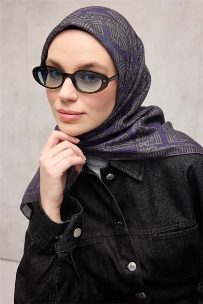 Pamuk Polyester Soft Eşarp Gri Yeşil Geometrik Desenli Kaymaz Dokulu Tok Duruşlu 90x90