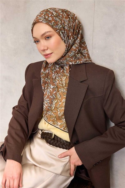 Pamuk Polyester Soft Eşarp Hardal Ton Çiçek Desenli Kaymaz Dokulu 90x90