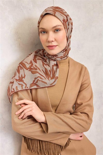 Pamuk Polyester Soft Eşarp Latte Soyut Desenli Tok Duruşlu 90x90