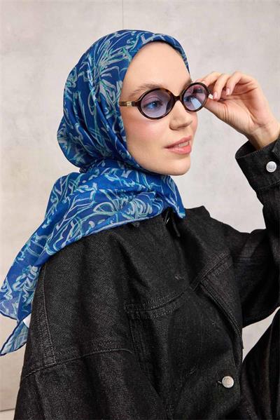 Pamuk Polyester Soft Eşarp Lilyum Desen Koyu Mavi 90x90