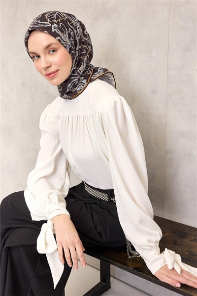 Pamuk Polyester Soft Eşarp Soluk Hardal Lilyum Desenli Tok Duruşlu 90x90