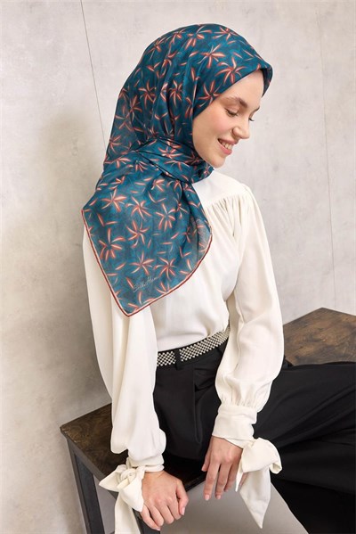 Pamuk Polyester Soft Eşarp Turuncu Flora Desenli Kaymaz Dokulu 90x90