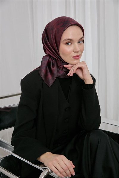 Polyester Karışımlı Shiny Eşarp Bordo Etnik Desenli Parlak Dokulu 90x90