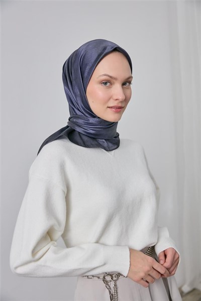 Polyester Karışımlı Shiny Eşarp Lila Etnik Desenli Parlak Dokulu 90x90