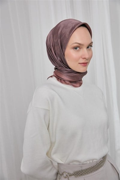 Polyester Karışımlı Shiny Eşarp Soğan Kabuğu Etnik Desenli Parlak Dokulu 90x90