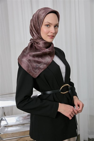 Polyester Karışımlı Shiny Eşarp Sütlü Kahve Etnik Desenli Parlak Dokulu 90x90