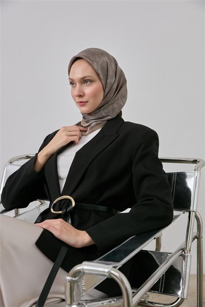 Polyester Karışımlı Shiny Eşarp Vizon Etnik Desenli Parlak Dokulu 90x90