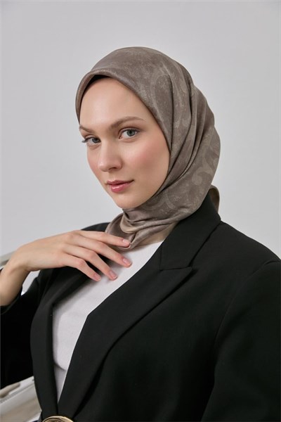 Polyester Karışımlı Shiny Eşarp Vizon Etnik Desenli Parlak Dokulu 90x90