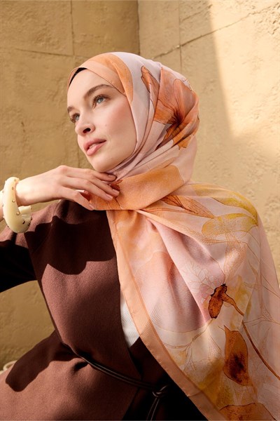 Polyester Velina Şal Pudra-Yavruağzı-Gold Desenli Parlak Dokulu Hafif 190x70