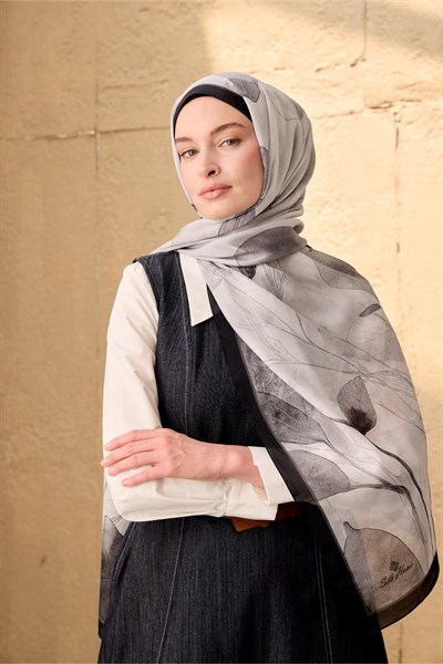 Polyester Velina Şal Siyah-Gri-Gümüş Desenli Parlak Dokulu Hafif 190x70