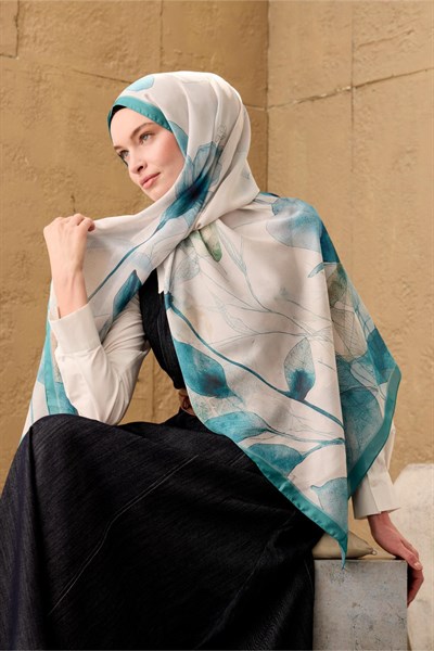 Polyester Velina Şal Turkuaz-Beyaz Desenli Parlak Dokulu Hafif 190x70