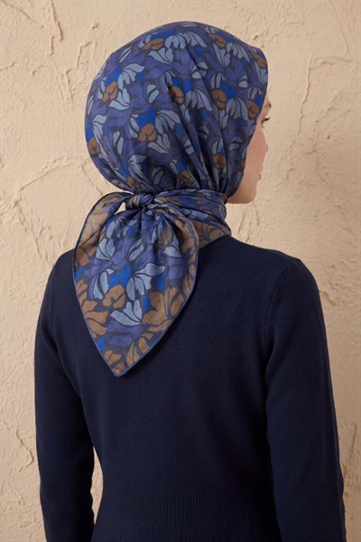 Soft Eşarp Floral Line Koyu Indigo 90x90