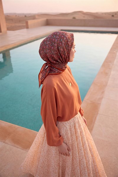 Soft Eşarp Garden Kırmızı 90x90