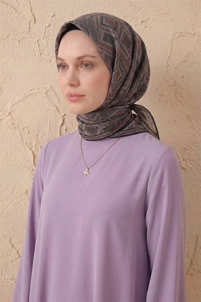 Soft Eşarp Geometrik Desen Koyu Gri 90x90