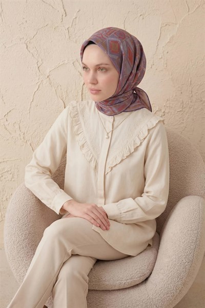 Soft Eşarp Geometrik Desen Lila 90x90