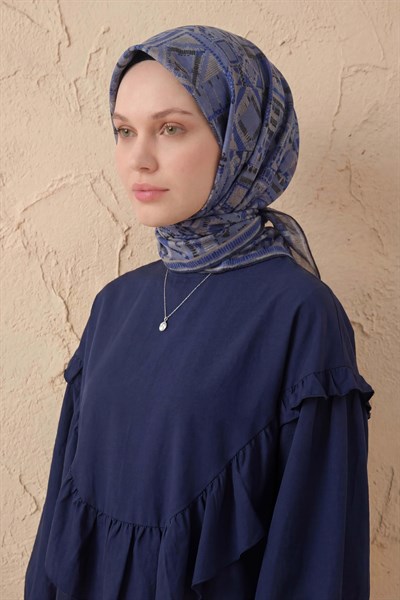 Soft Eşarp Geometrik Desen Mavi Lila 90x90