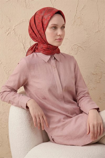 Soft Eşarp Geometrik Desen Parlak Kırmızı 90x90