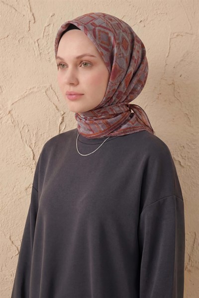 Soft Eşarp Geometrik Desen Pastel Mor 90x90