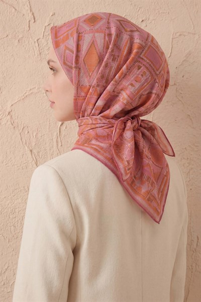 Soft Eşarp Geometrik Desen Pembe 90x90