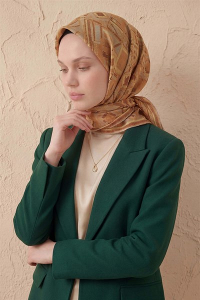 Soft Eşarp Geometrik Desen Soluk Turuncu 90x90