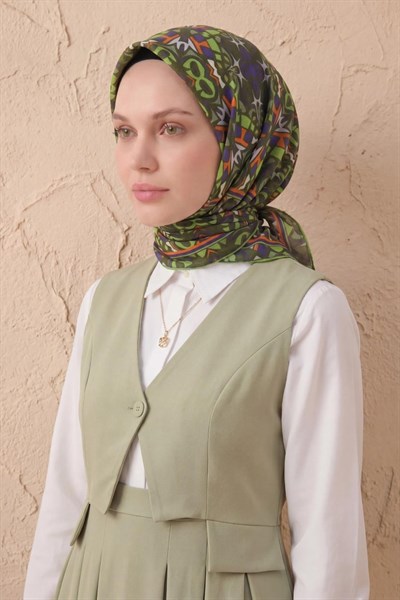 Soft Eşarp Geometrik Kına Yeşili 90x90
