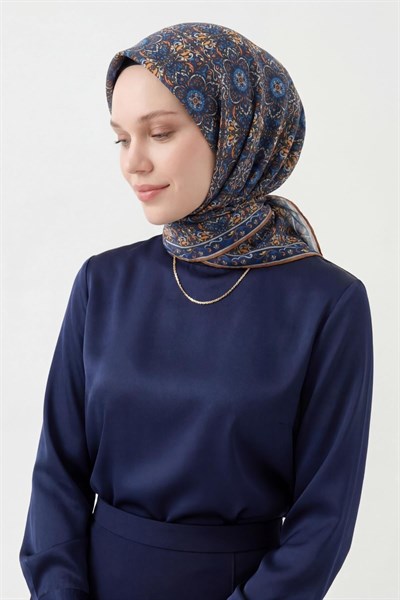 Soft Eşarp Lacivert 90x90