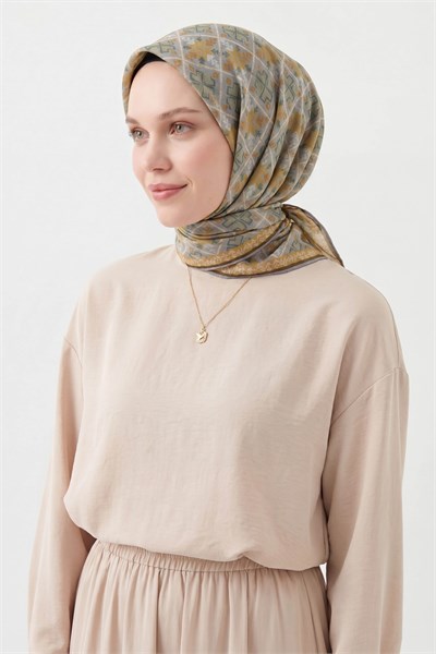 Soft Eşarp Minimal Motif Gümüş