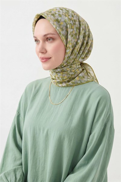 Soft Eşarp Retro Mozaik Fıstık Yeşili 90x90