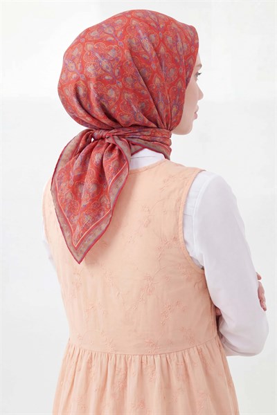 Soft Eşarp Rûmi Kırmızı 90x90