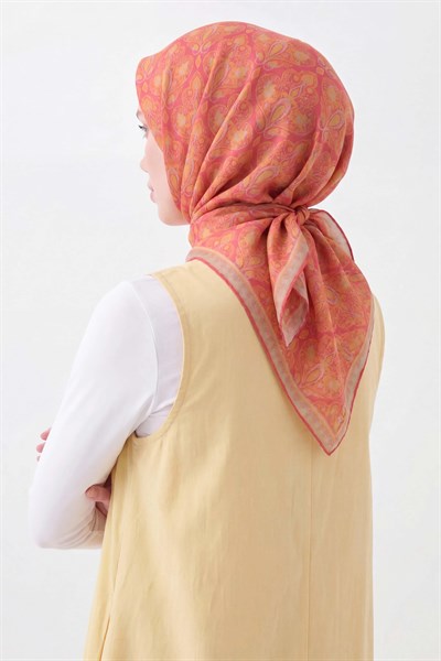 Soft Eşarp Rûmi Şeker Pembe 90x90