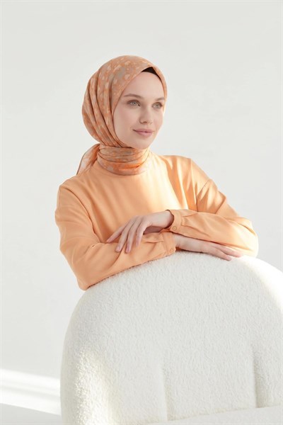 Soft Eşarp Yaprak Desen Yavruağzı 90x90