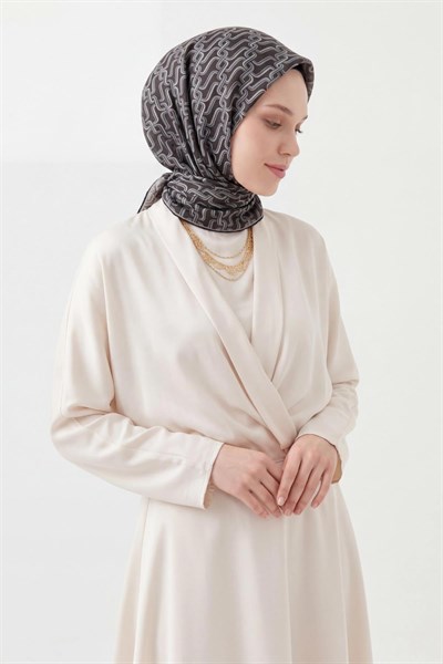 Soft Eşarp Zincir Desen Siyah 90x90