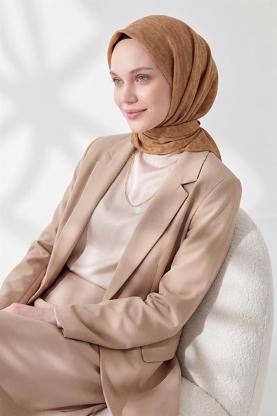 Soft Eşarp Zincir Desen Taba 90x90