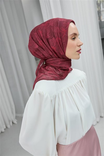 Soft Pamuk Eşarp Çilek Kırmızısı Yaprak Desenli Hafif Tok Duruşlu 90x90