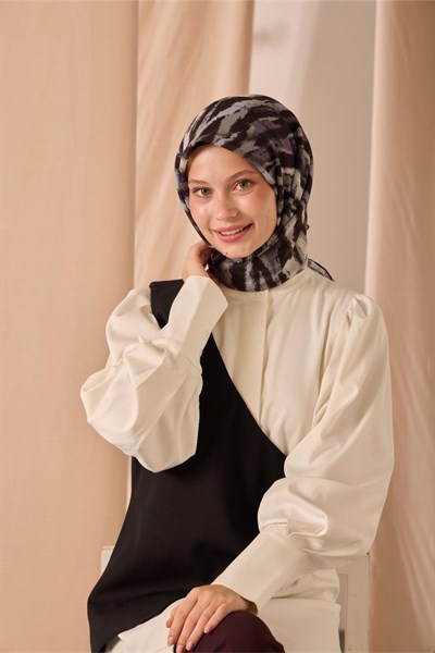 Soft Pamuk Eşarp Siyah-Gri-Lavanta-Küf Yeşili Desenli Kaymaz Tok Duruşlu 90x90