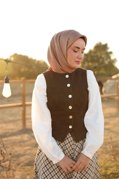 Sura İpek Eşarp Karamel Düz Dokulu Kaymaz Yüzeyli 90x90