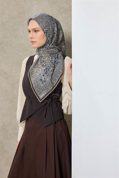 Tencel Monare Eşarp Madalyon Desen Gece Mavisi 90X90