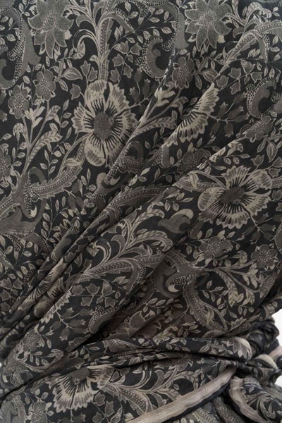 Tencel Monare Eşarp Papatya Desen Soluk Siyah 90X90